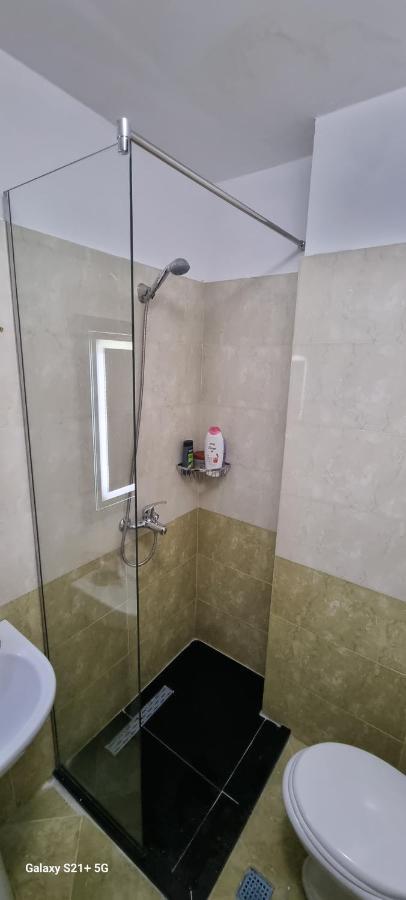 Tirana Daily Rental Apartments 1 Esterno foto